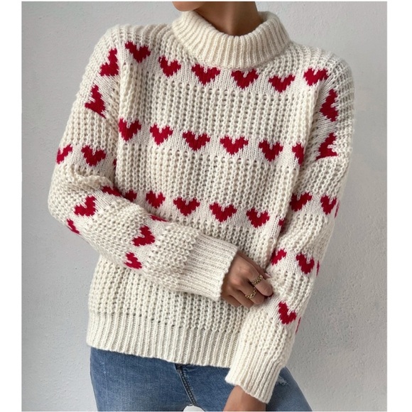 Cozy Heart Print Turtleneck Knit Oversized Sweater - Picture 5 of 9